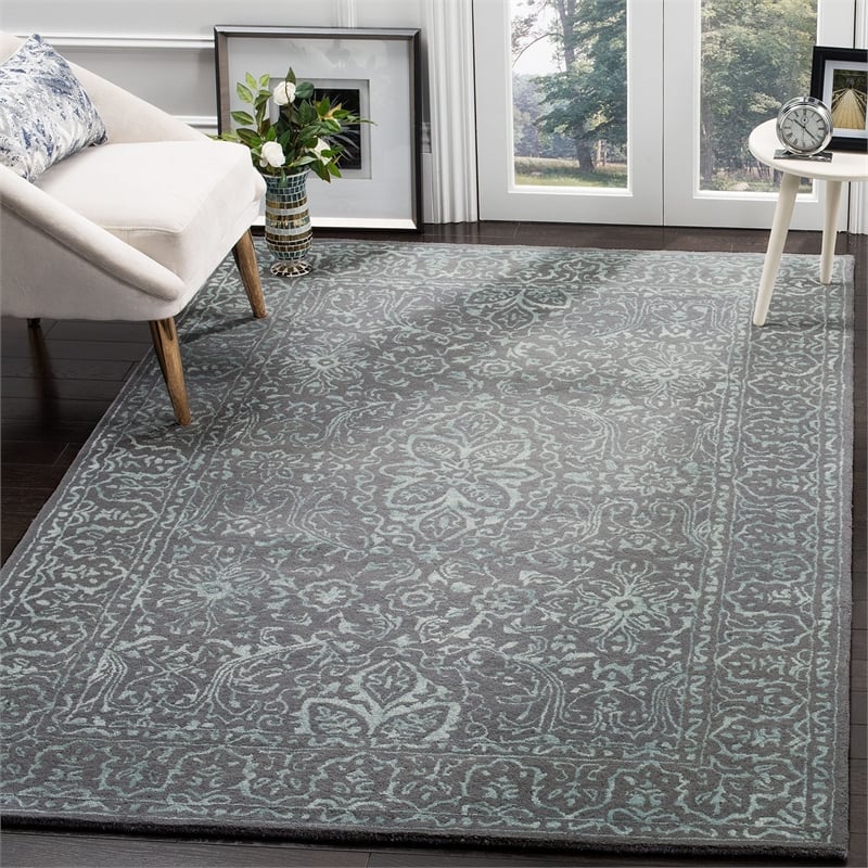 Safavieh Glamour 4' X 6' Hand Tufted Wool Pile Rug in Opal and Gray