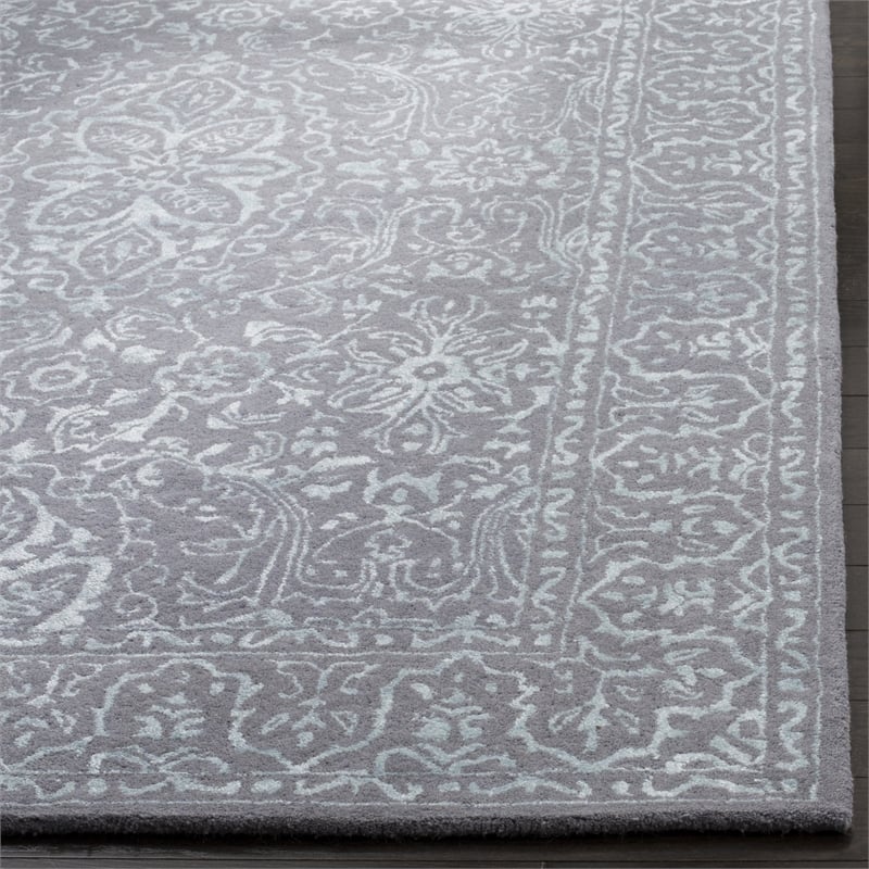 Safavieh Glamour 4' X 6' Hand Tufted Wool Pile Rug in Opal and Gray