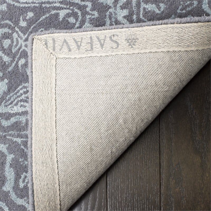Safavieh Glamour 4' X 6' Hand Tufted Wool Pile Rug in Opal and Gray