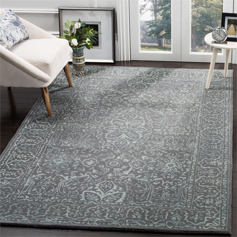 Safavieh Glamour 5' X 8' Hand Tufted Wool Pile Rug in Opal and Gray