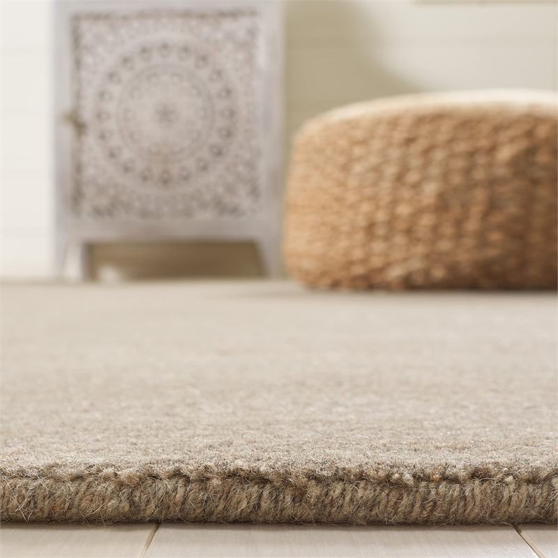 Safavieh Himalaya 8' X 10' Hand Loomed Rug in Taupe
