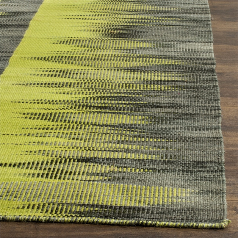 Safavieh Kilim 8' X 10' Hand Woven Wool Pile Rug in Green and Charcoal