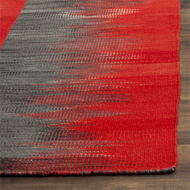 Safavieh Kilim 8' X 10' Hand Woven Wool Pile Rug in Red and Charcoal