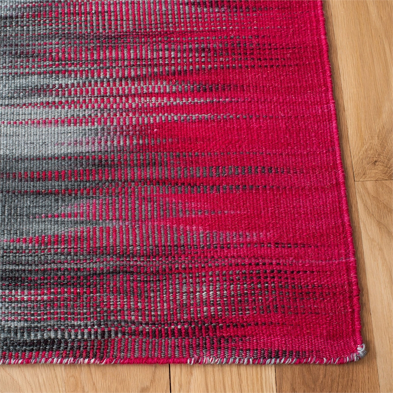 Safavieh Kilim 8' X 10' Hand Woven Wool Rug in Fuchsia and Charcoal