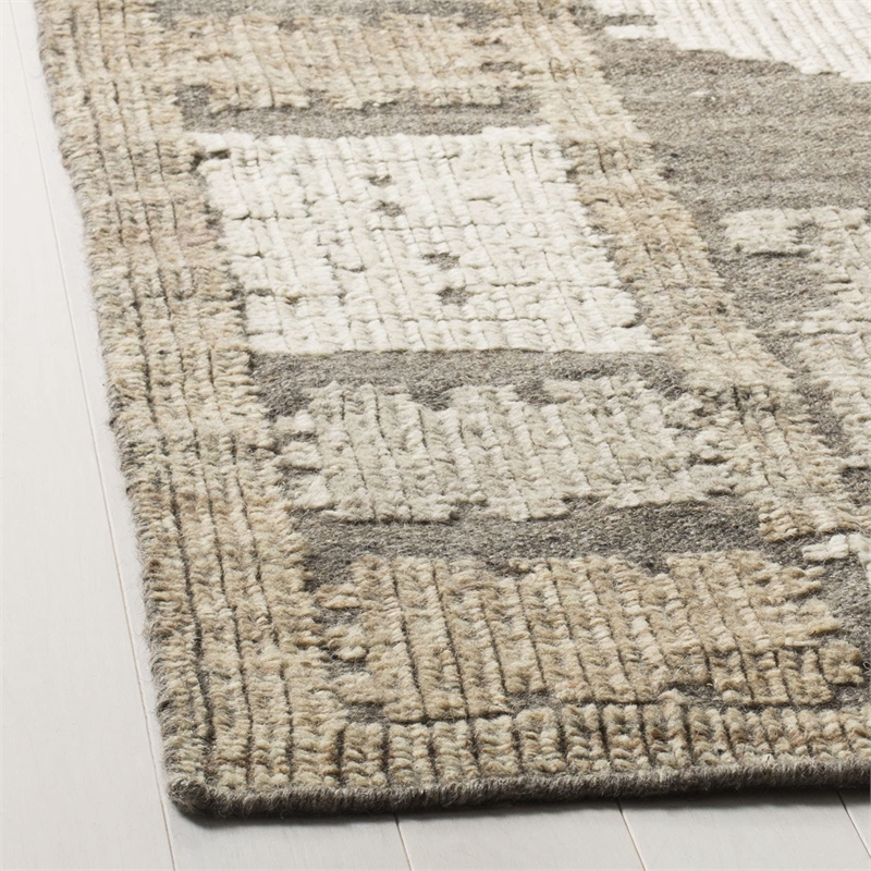 Safavieh Kenya 6' X 9' Hand Knotted Wool Pile Rug in Ivory and Brown