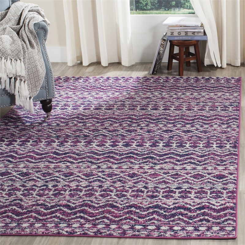 Safavieh Madison 4' X 6' Rug in Fuchsia and Navy