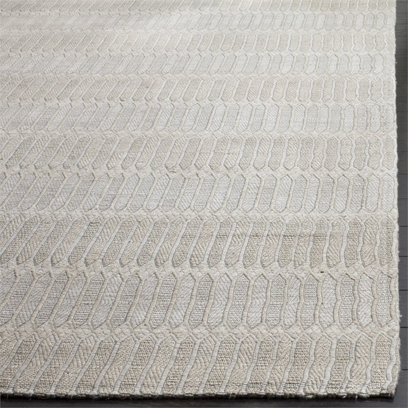 Safavieh Marbella 5' X 8' Hand Woven Bamboo Viscose Rug in Beige