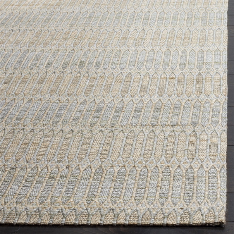 Safavieh Marbella 4' X 6' Hand Woven Bamboo Viscose Rug