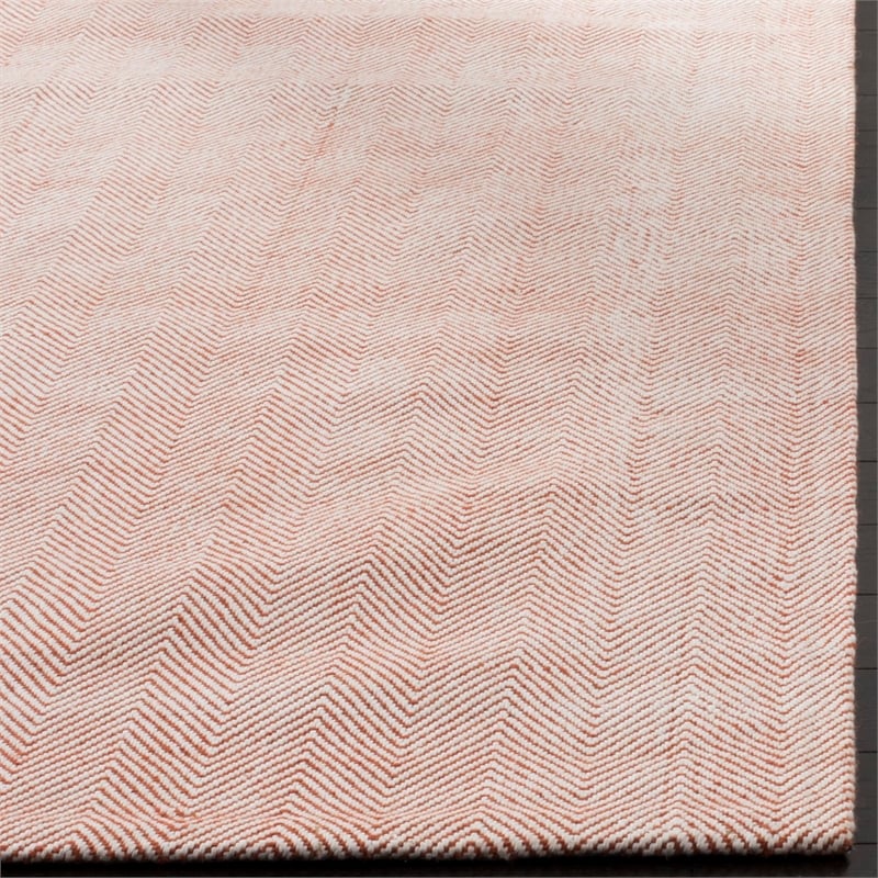 Safavieh Marbella 5' X 8' Hand Woven Rug in Red
