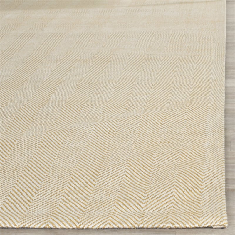 Safavieh Marbella 8' X 10' Hand Woven Rug in Gold