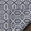 Safavieh Montauk 4' X 6' Hand Woven Cotton Pile Rug in Ivory and Red
