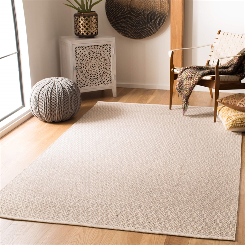Safavieh Montauk 8' X 10' Hand Woven Cotton Pile Rug in Ivory and Gray
