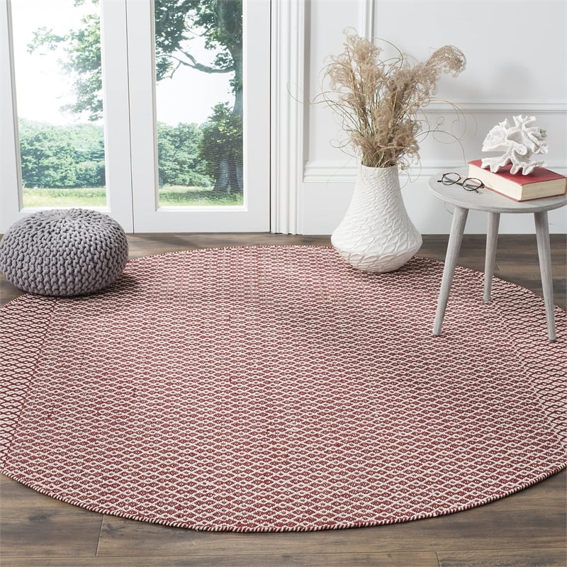 Safavieh Montauk 6' X 6' Square Hand Woven Cotton Rug in Ivory and Red