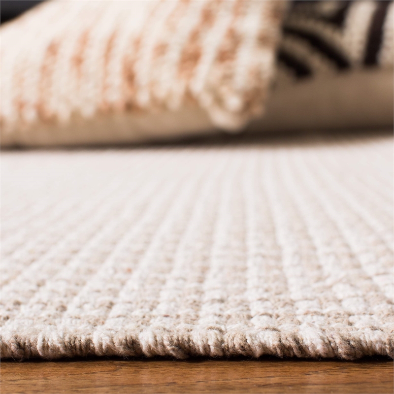 Safavieh Montauk 4' X 6' Hand Woven Cotton Pile Rug in Ivory and Gray