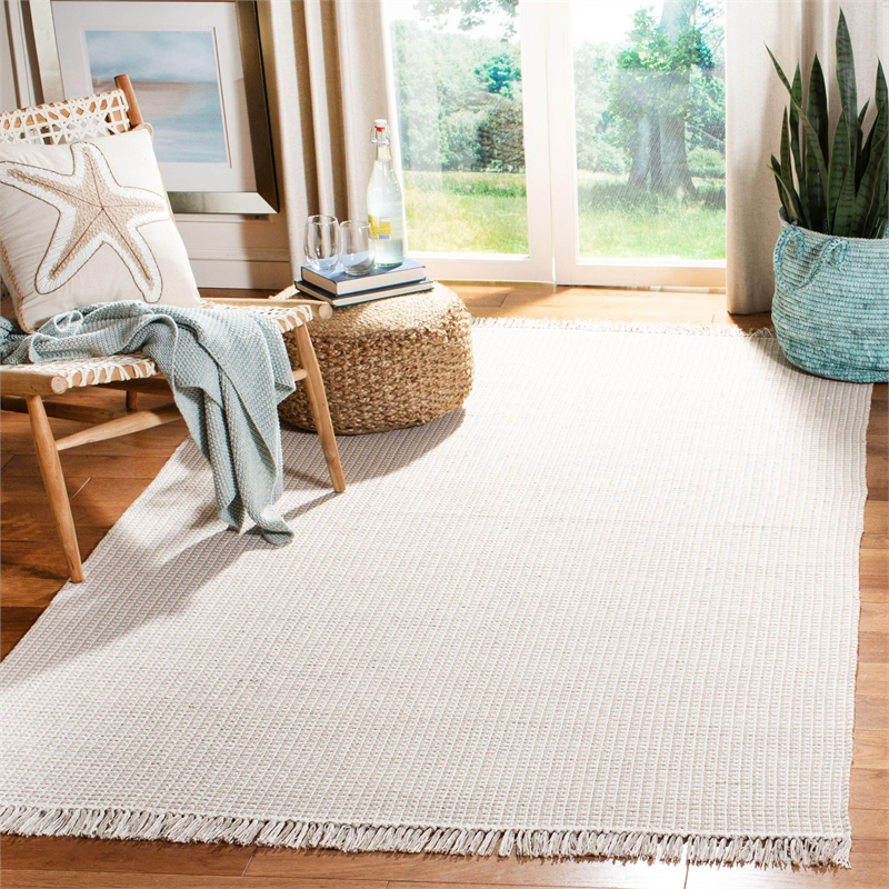 Safavieh Montauk 5' X 8' Hand Woven Cotton Pile Rug in Ivory and Gray