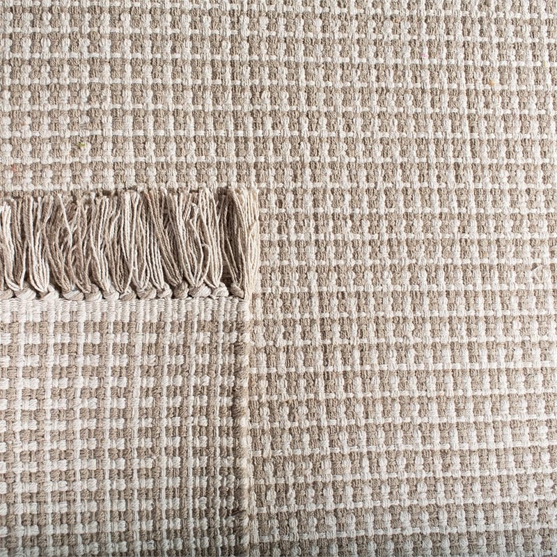 Safavieh Montauk 8' X 10' Hand Woven Cotton Pile Rug in Ivory and Gray