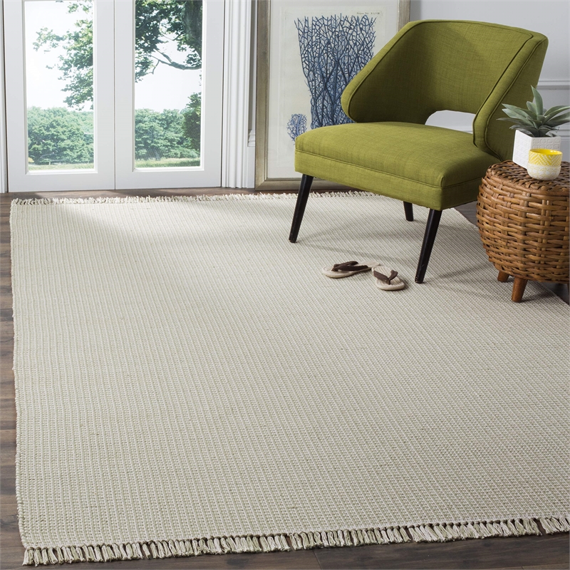 Safavieh Montauk 6' X 9' Hand Woven Cotton Pile Rug in Ivory and Green