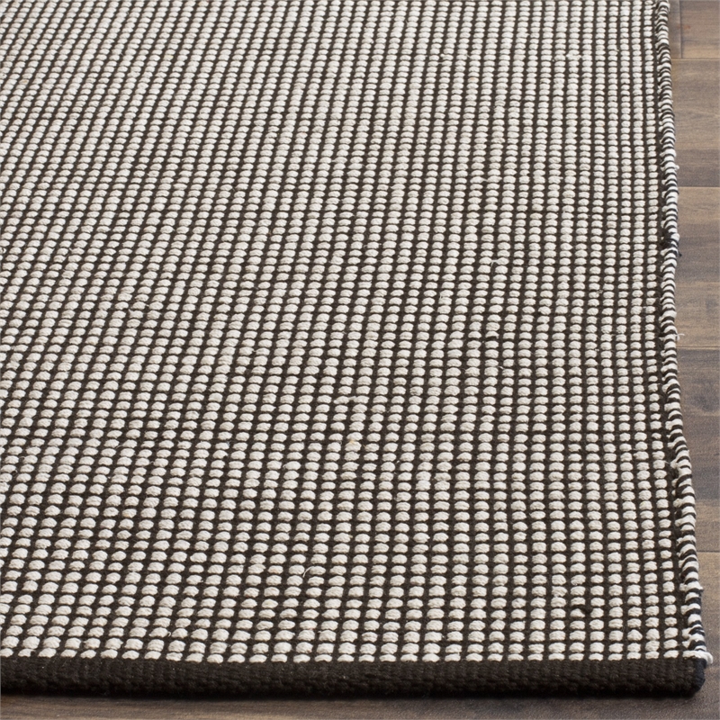 Safavieh Montauk 6' X 9' Hand Woven Cotton Pile Rug in Ivory and Black
