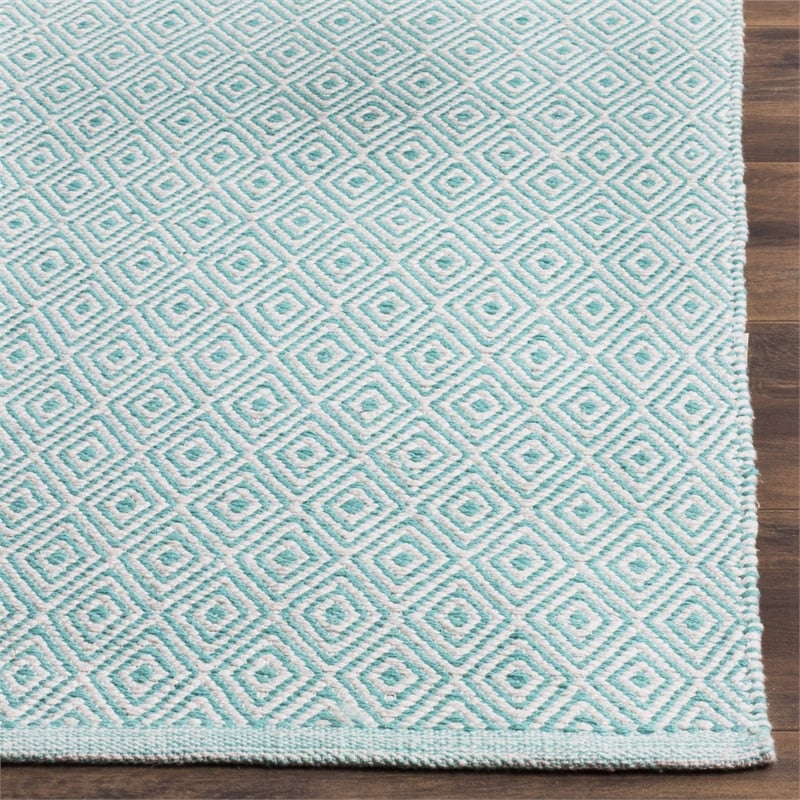 Safavieh Montauk 6' X 9' Hand Woven Cotton Pile Rug in Ivory and Aqua