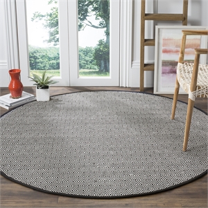Safavieh Montauk 4' X 4' Round Hand Woven Cotton Rug in Ivory and Navy
