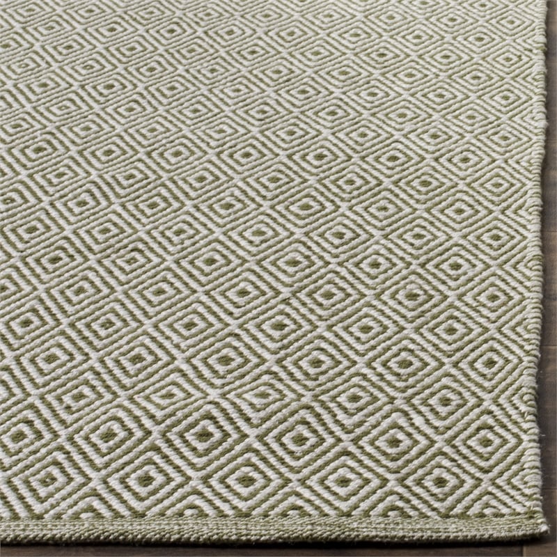 Safavieh Montauk 3' X 5' Hand Woven Cotton Pile Rug in Ivory and Green