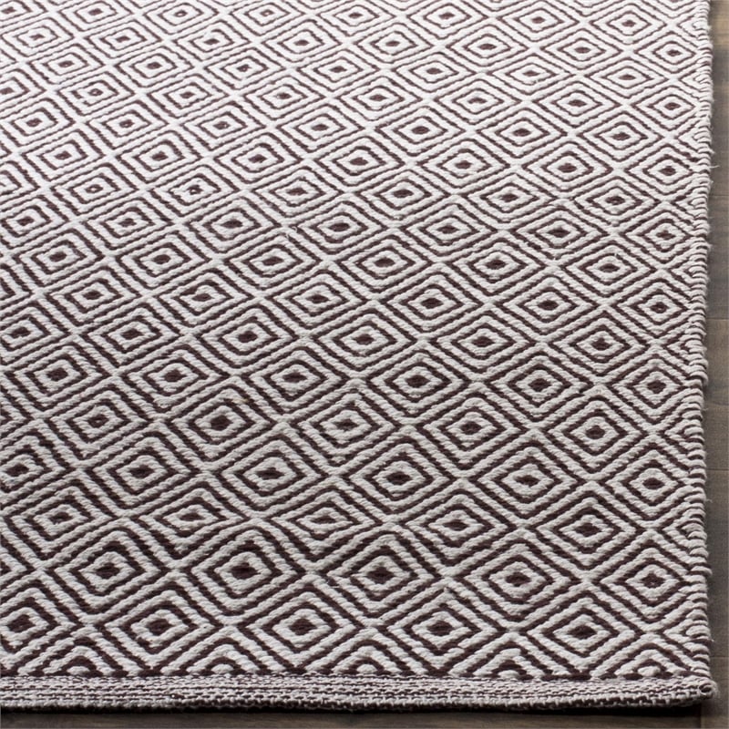 Safavieh Montauk 8' X 10' Hand Woven Cotton Rug in Ivory and Chocolate