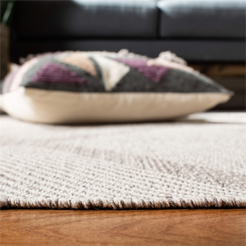 Safavieh Montauk 3' X 5' Hand Woven Cotton Rug in Gray
