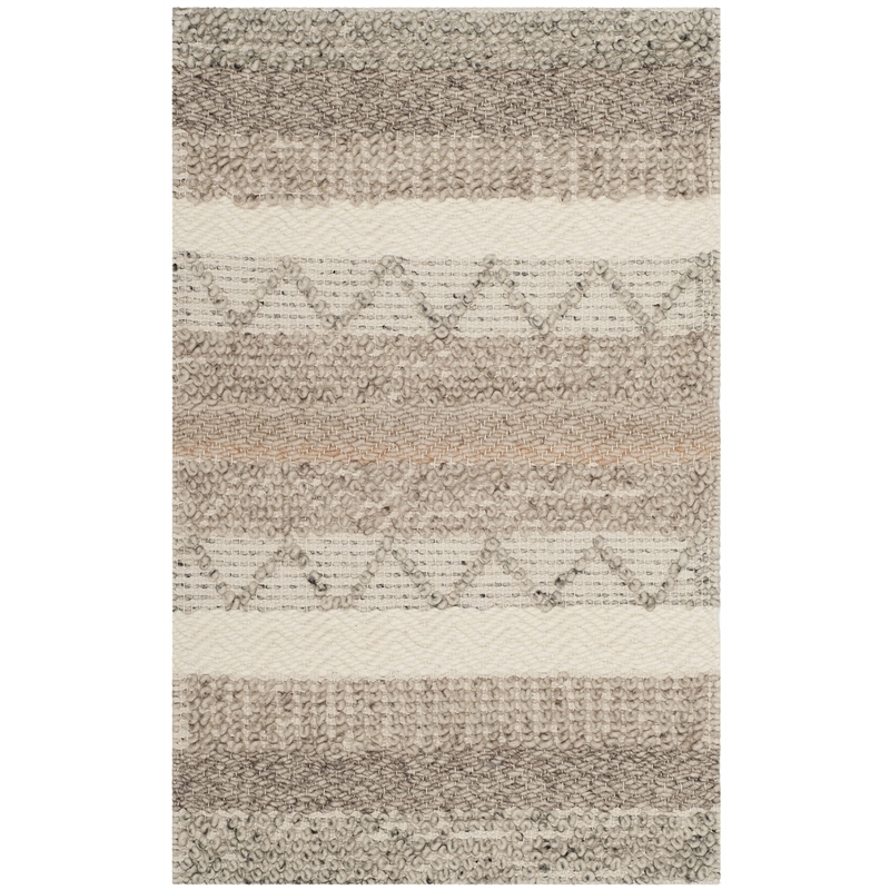 Safavieh Natura 2' X 3' Hand Tufted Rug in Beige