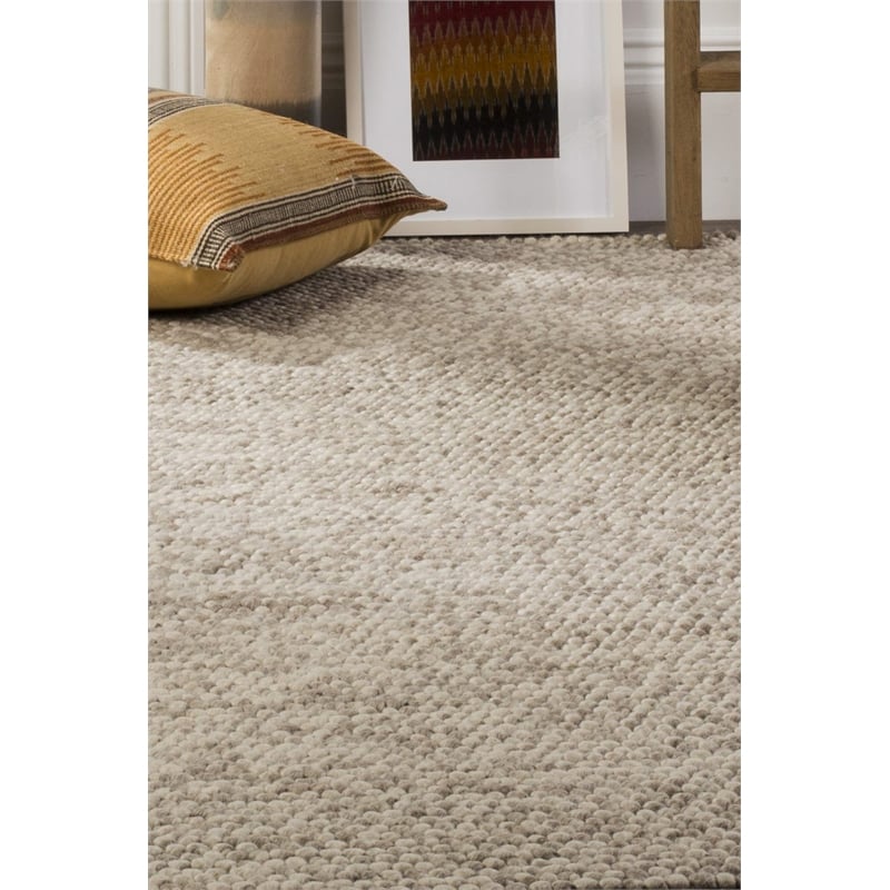 Safavieh Natura 5' X 8' Hand Tufted Rug in Beige