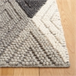 Safavieh Natura 4' X 6' Hand Tufted Rug in Anthracite