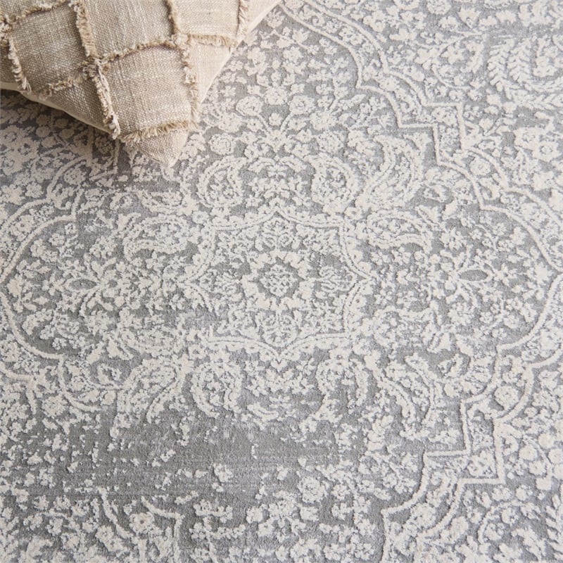 Safavieh Princeton 2' X 8' Rug in Gray and Beige