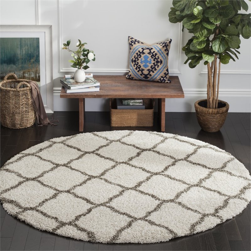 Safavieh Hudson Shag 7' X 7' Round Rug in Ivory and Gray