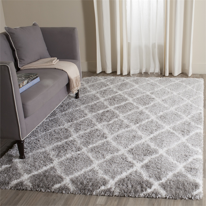Safavieh Indie Shag 9' X 12' Rug in Gray and Ivory