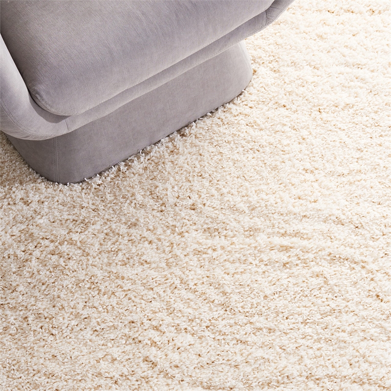 Safavieh Santa Monica Shag 4' X 6' Rug in Taupe
