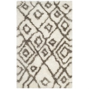 Safavieh Toronto Shag 4' X 6' Hand Tufted Rug in Ivory and Light Gray