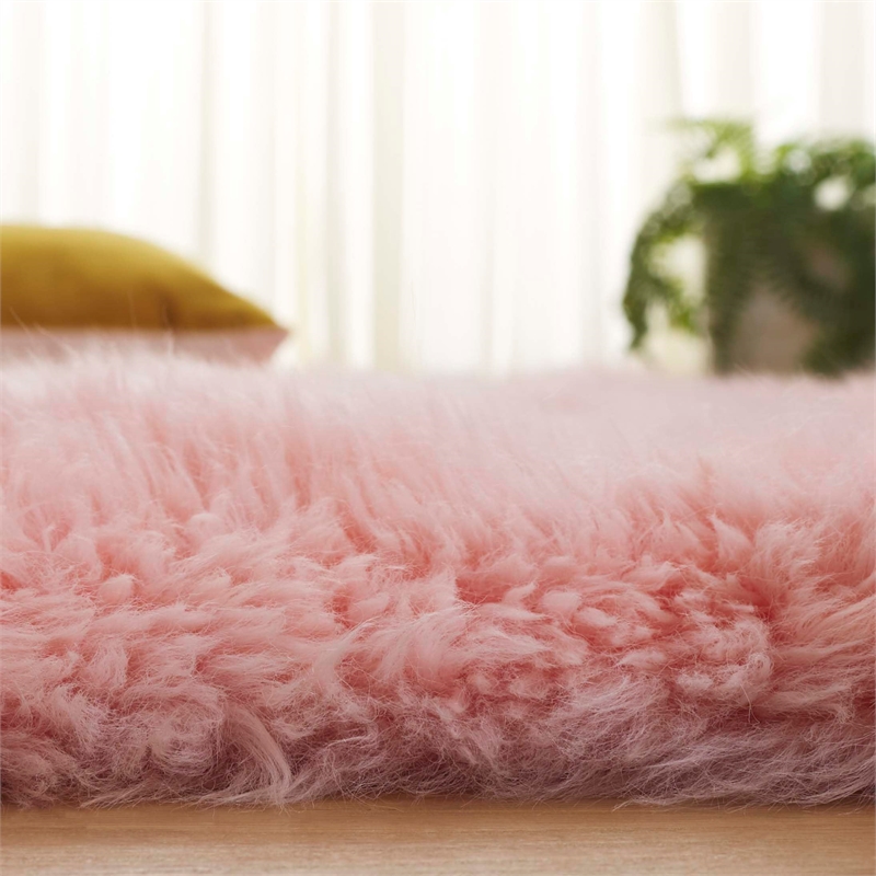 Safavieh Sheepskin Shag 3' X 5' Natural Sheep Skin Rug in Solid Pink