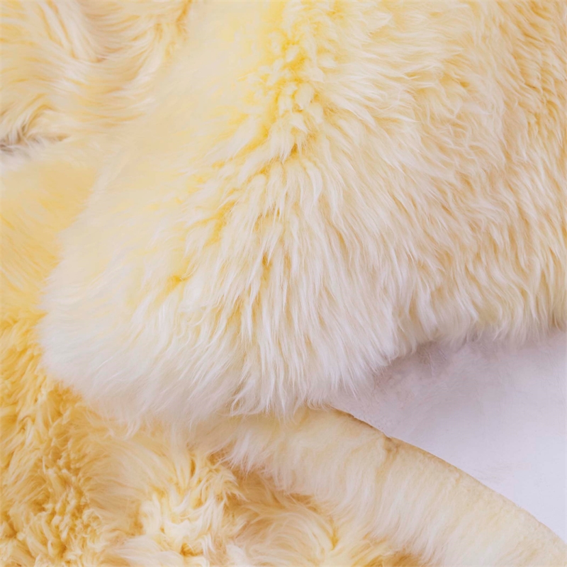 Safavieh Sheepskin Shag 3' X 5' Natural Sheep Skin Rug