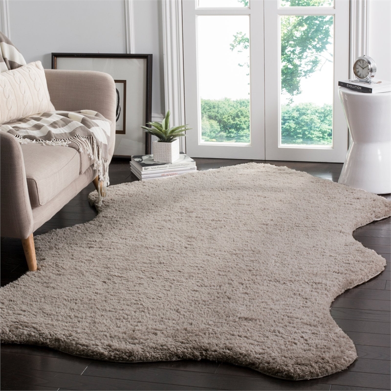 Safavieh Sheep Shag 2' X 3' Hand Tufted Rug in Charcoal