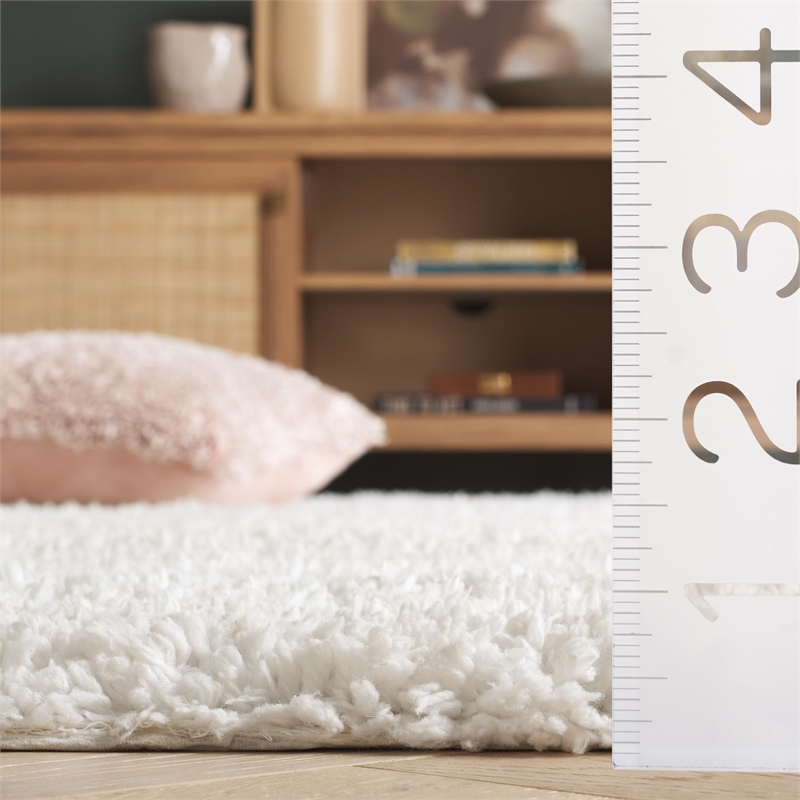 Safavieh Sheep Shag 3' X 5' Hand Tufted Rug in Ivory