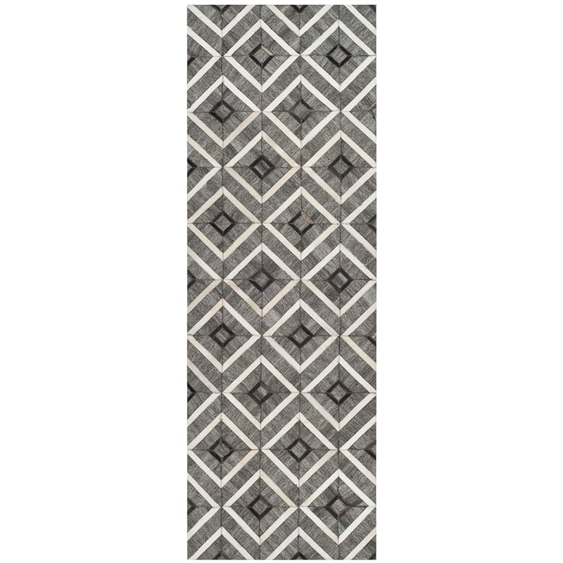 Safavieh Studio Leather 2' 3