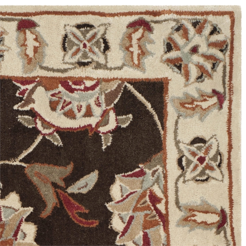 Safavieh Total Performance 4' X 6' Hand Hooked Rug in Brown and Ivory