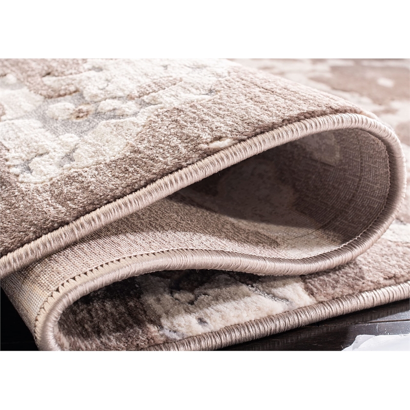 Safavieh Vogue 8' X 10' Rug in Taupe
