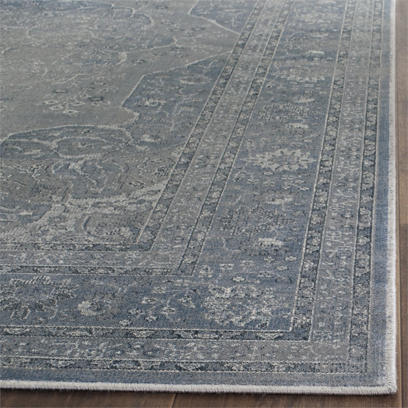 Safavieh Vintage 4' X 5' 7