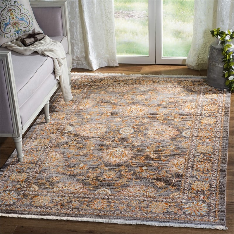 Safavieh Vintage 3' X 5' Rug in Light Brown