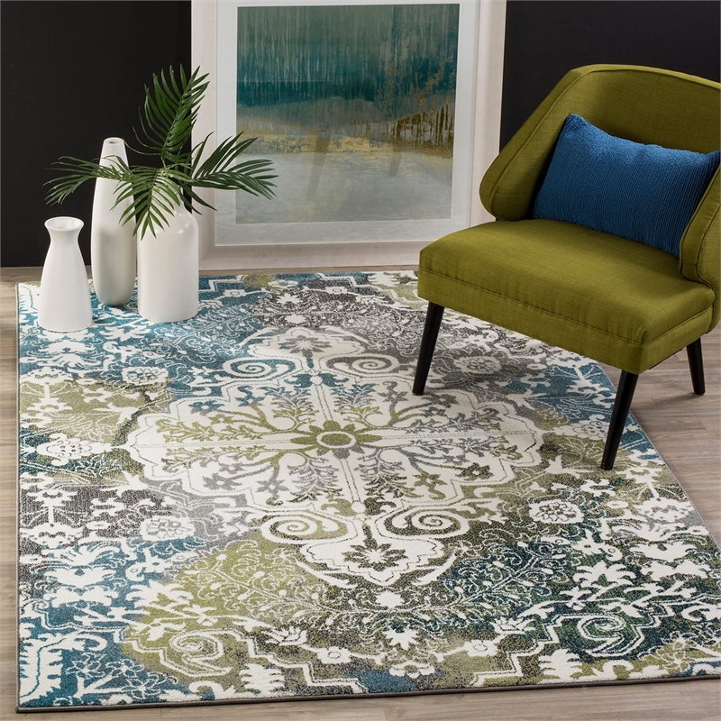 Safavieh Watercolor 8' X 10' Rug in Ivory and Fuchsia
