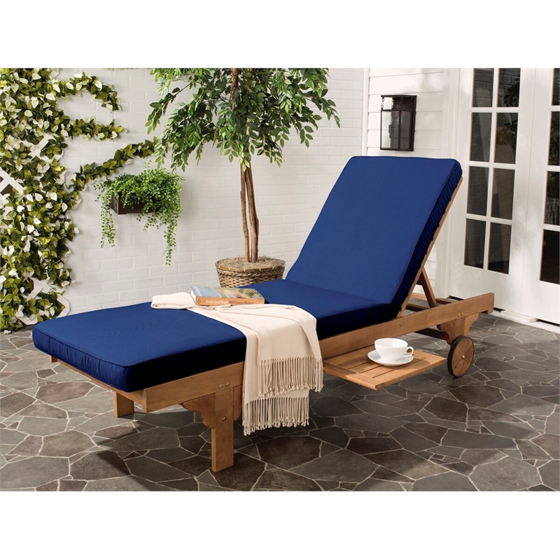 Safavieh Newport Chaise Lounge Chair With Side Table in Natural / Navy