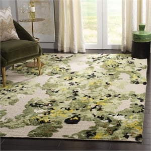 Safavieh Kenya 8' x 10' Hand Knotted Wool Rug in Green and Beige
