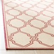 Safavieh Linden 100 4' x 6' Rug in Red and Creme