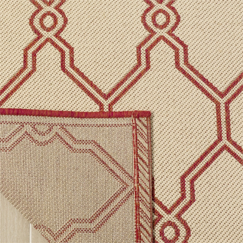 Safavieh Linden 100 4' x 6' Rug in Red and Creme