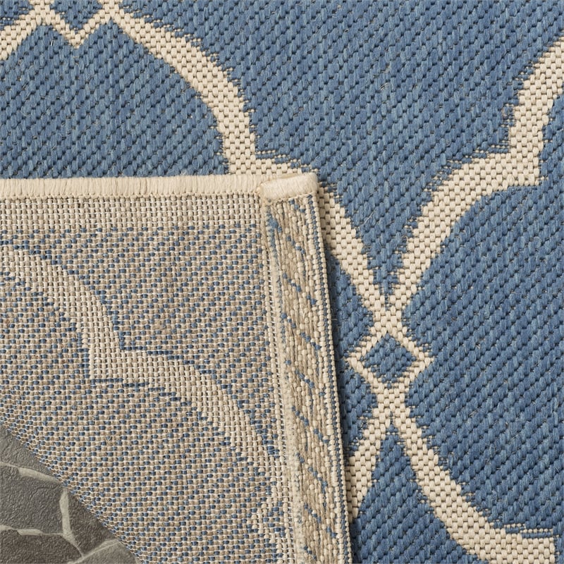 Safavieh Linden 100 2' x 8' Runner Rug in Beige and Cream